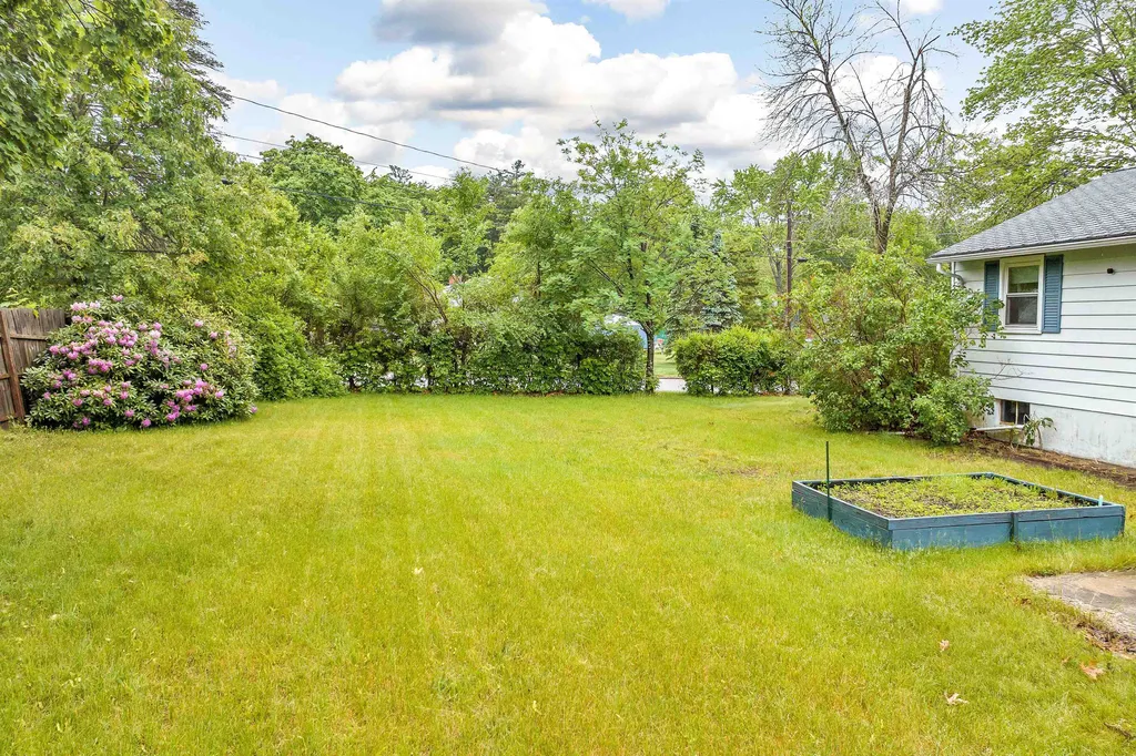 6 Cheyenne Street Dover NH 03820