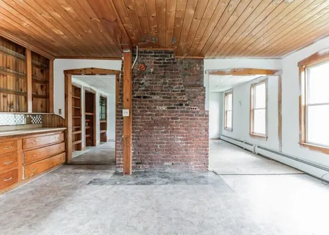 173 Agassiz Street Bethlehem NH 03574