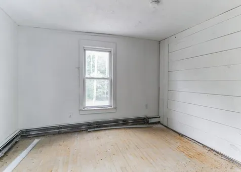 173 Agassiz Street Bethlehem NH 03574