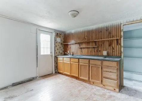 173 Agassiz Street Bethlehem NH 03574