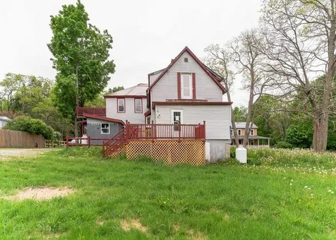 173 Agassiz Street Bethlehem NH 03574