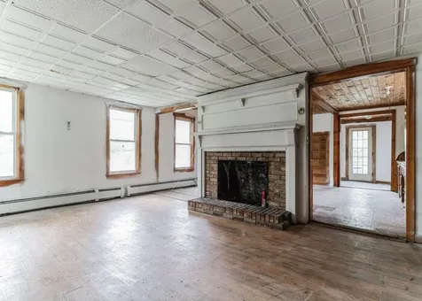 173 Agassiz Street Bethlehem NH 03574