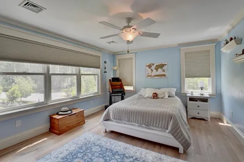 4 Marjorie Way Rye NH 03870