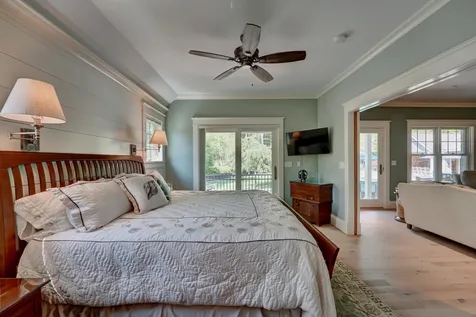 4 Marjorie Way Rye NH 03870