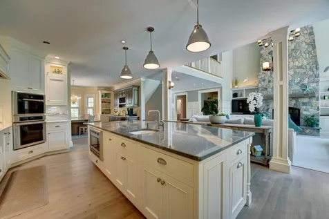 4 Marjorie Way Rye NH 03870