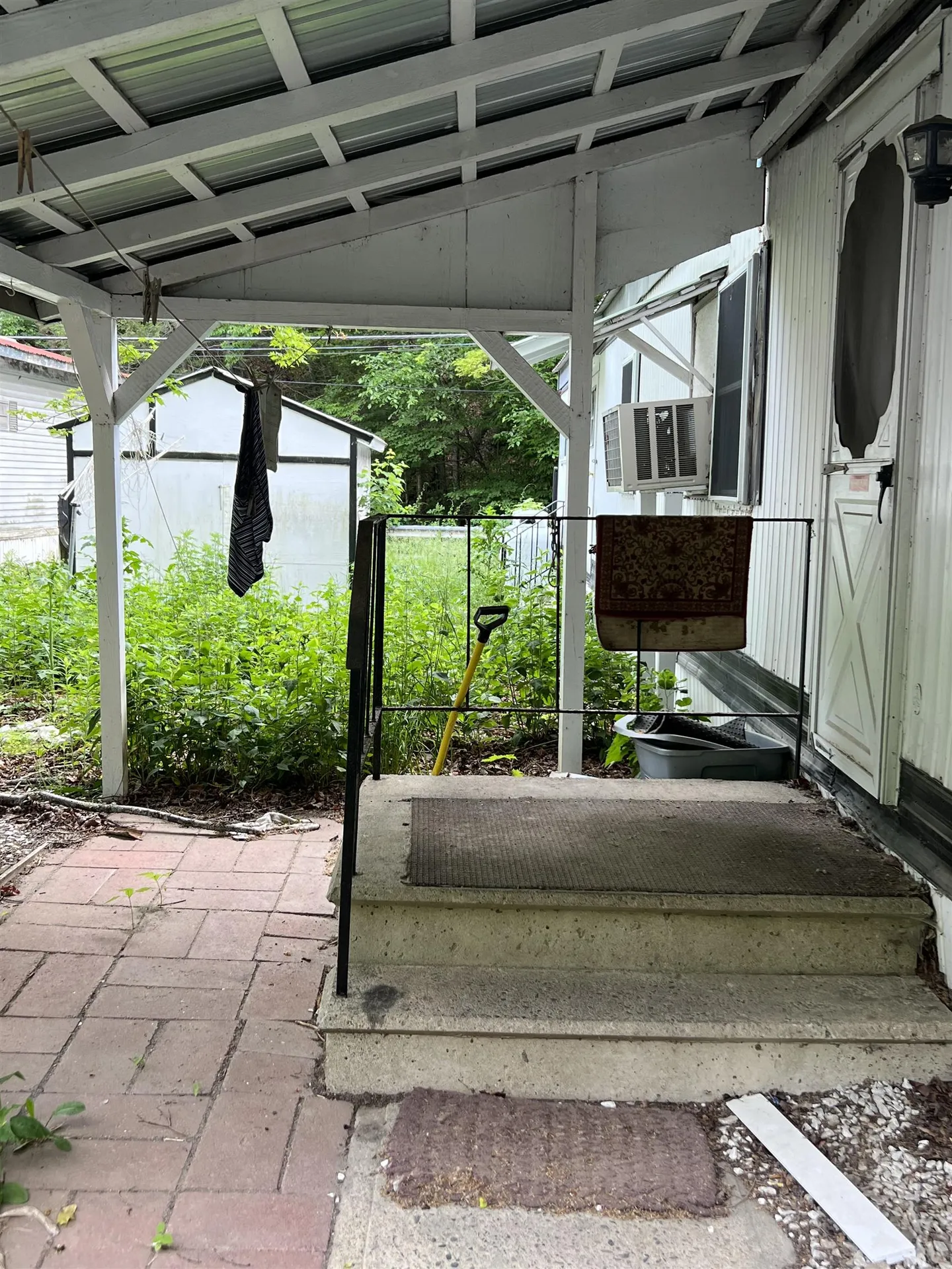11 Crescent Drive Brattleboro VT 05301