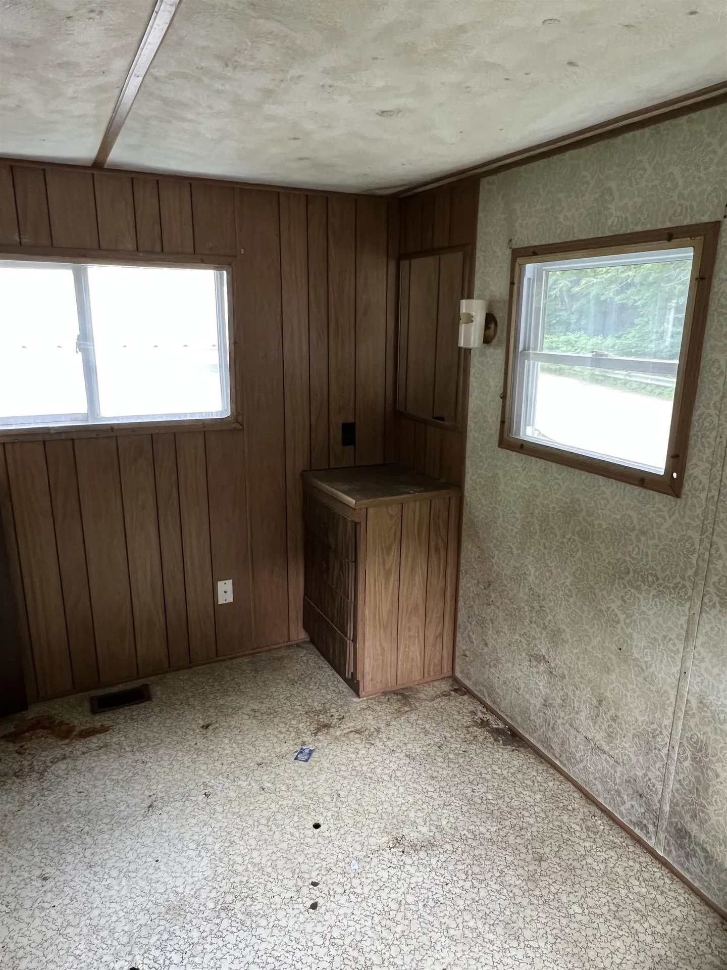 11 Crescent Drive Brattleboro VT 05301