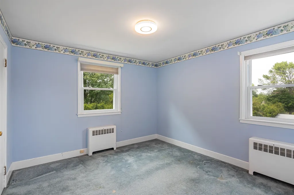 957 Pine Street Burlington VT 05401