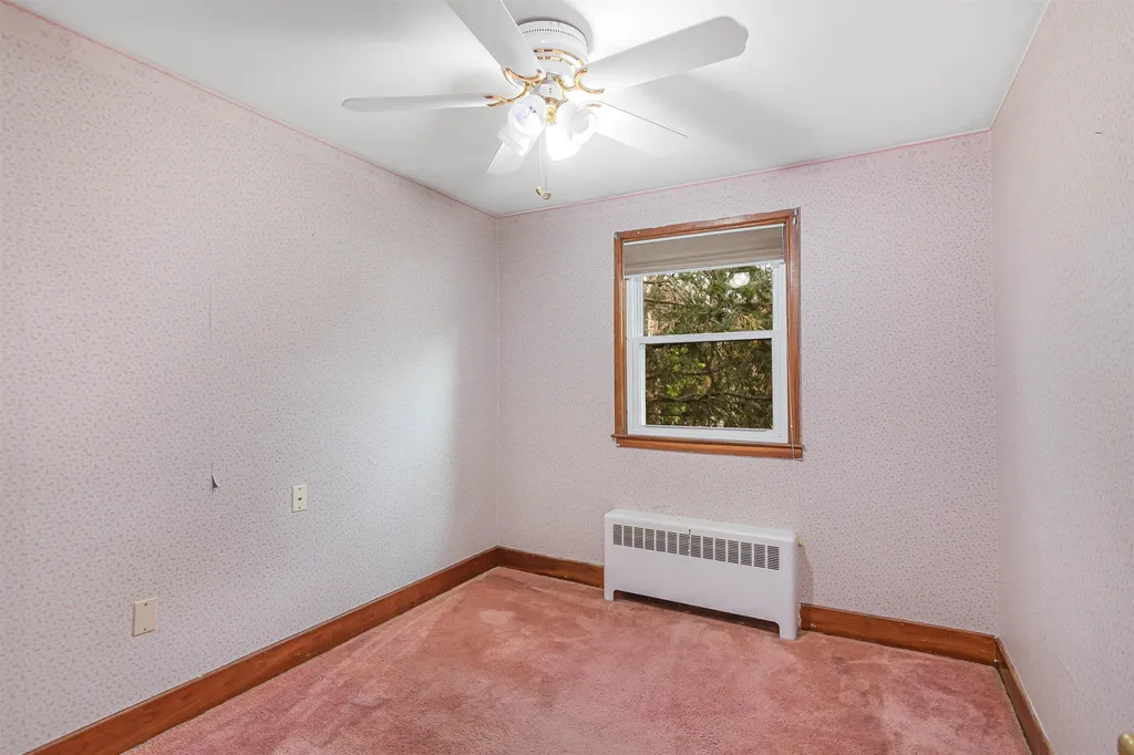 957 Pine Street Burlington VT 05401