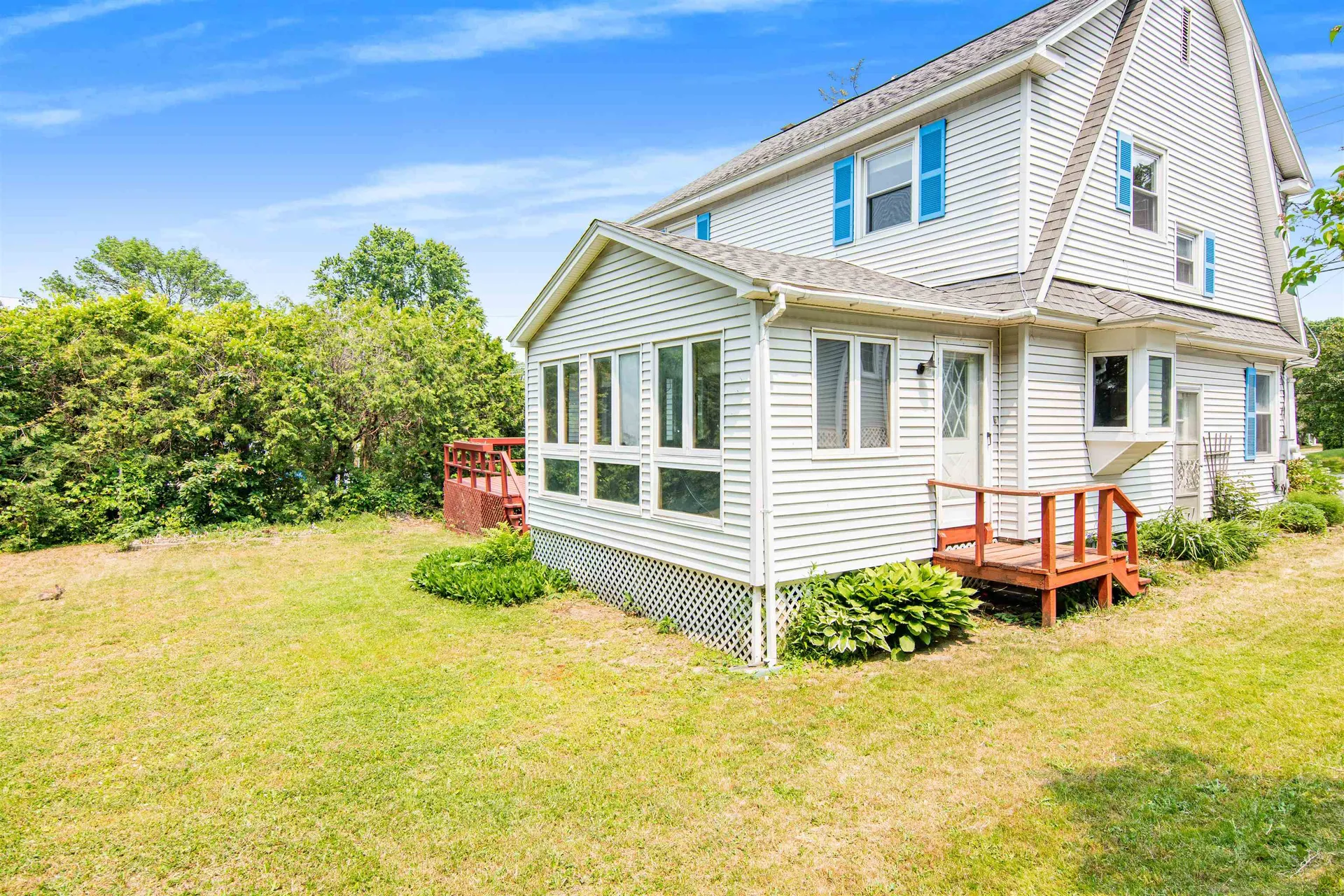 957 Pine Street Burlington VT 05401