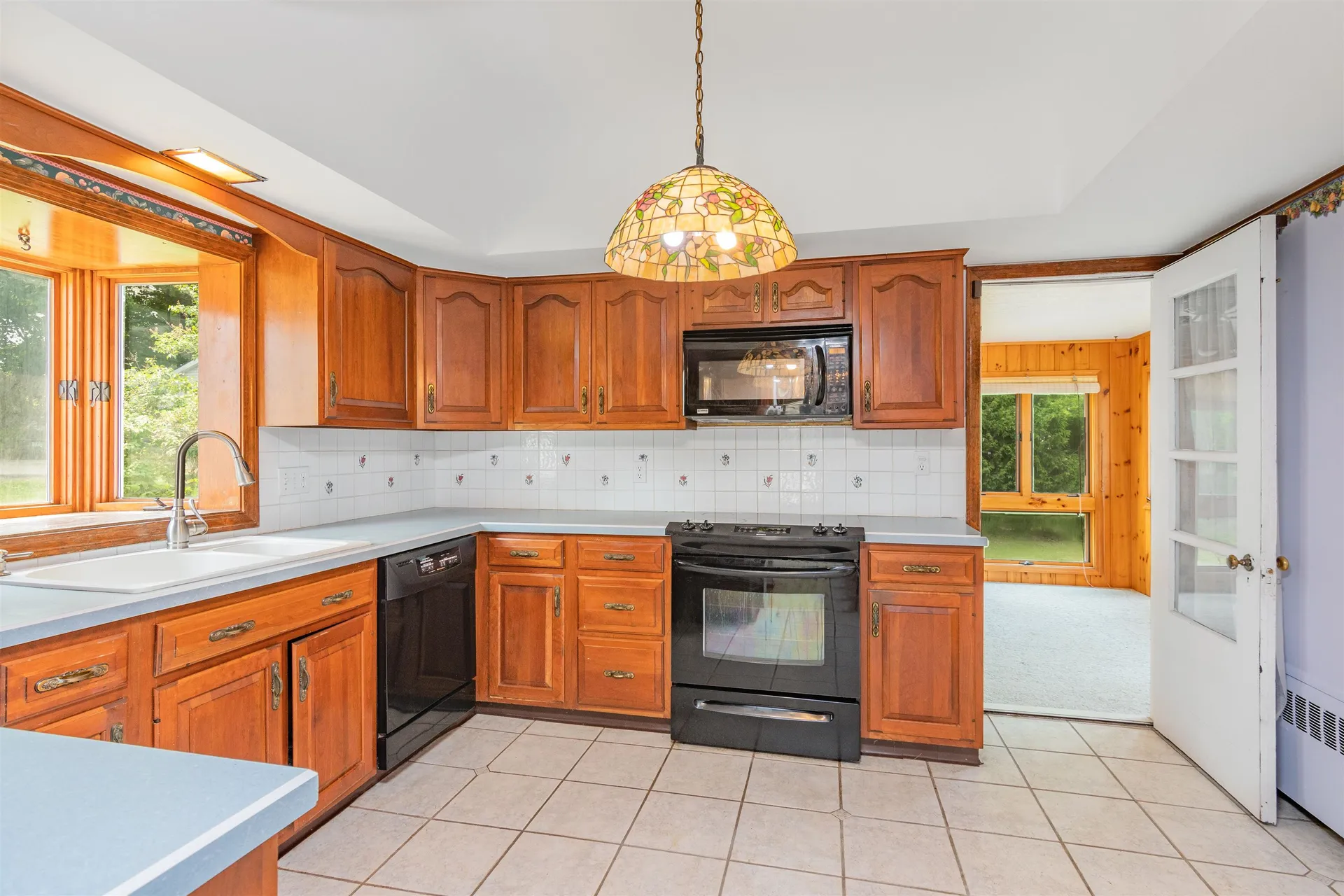 957 Pine Street Burlington VT 05401