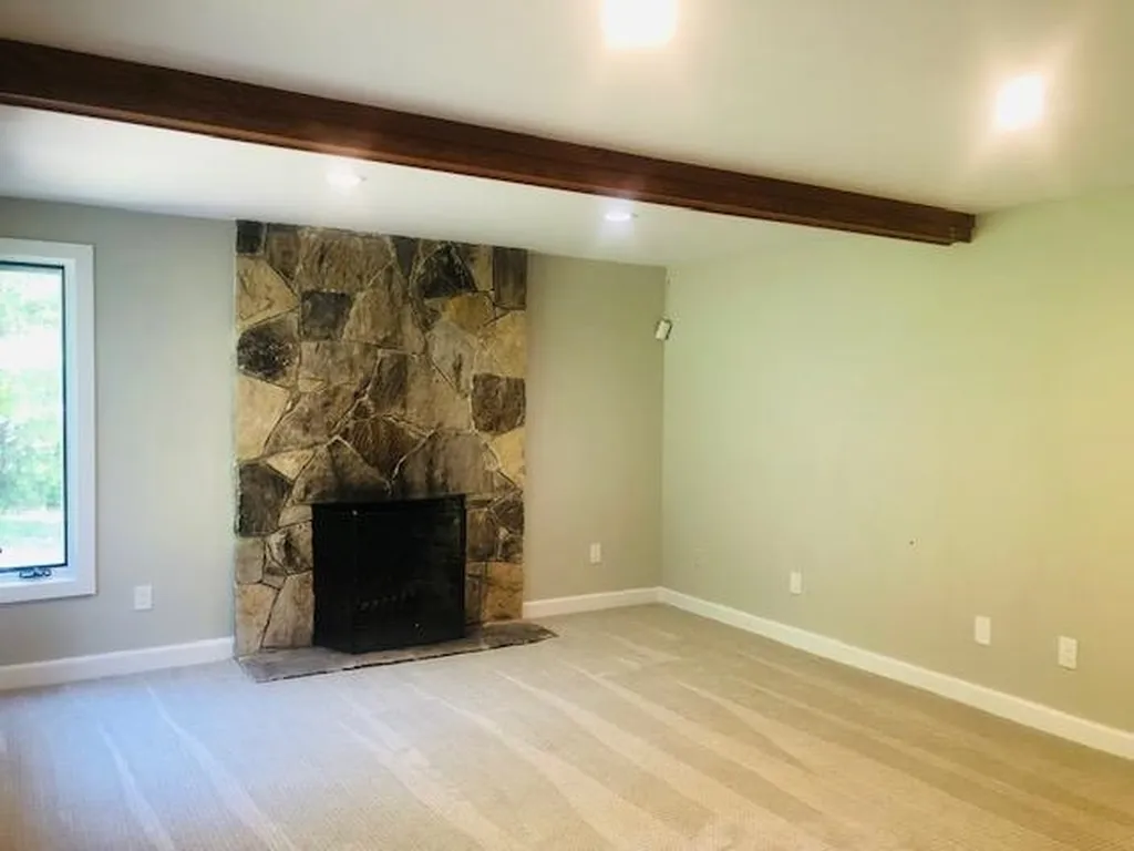 180 High Meadow Road Winhall VT 05340