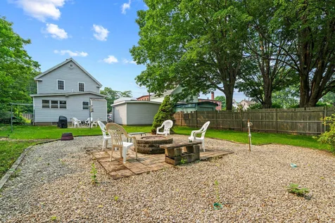 44 Crown Street Nashua NH 03060