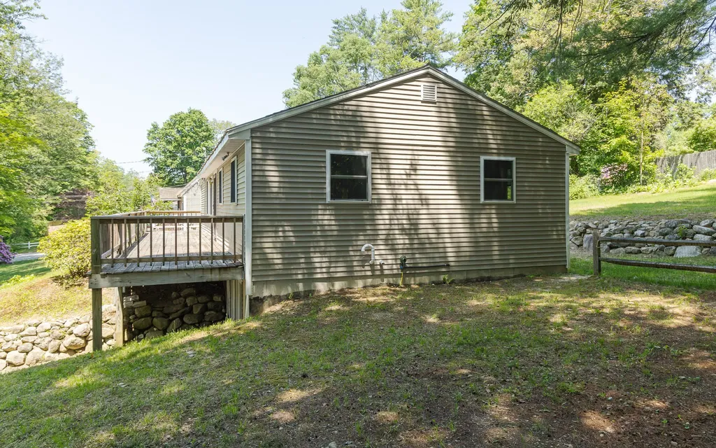 105 Old Walpole Road Keene NH 03431