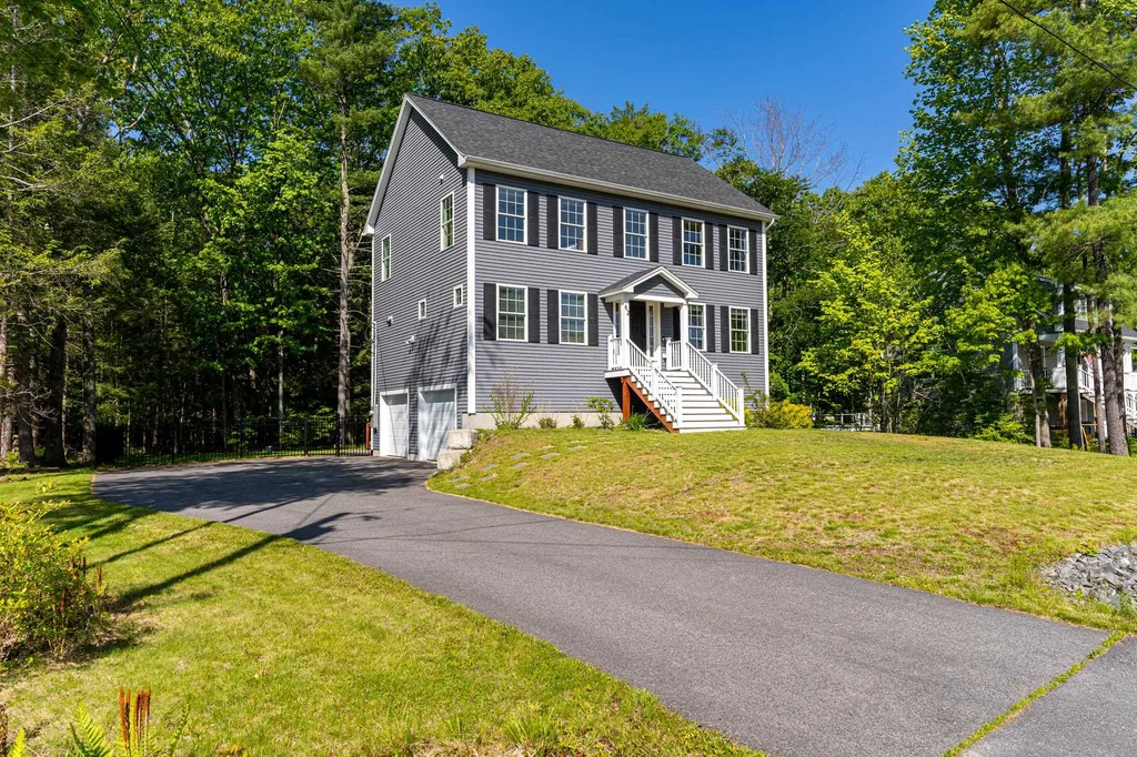 62 Dc Drive Eliot ME 03903