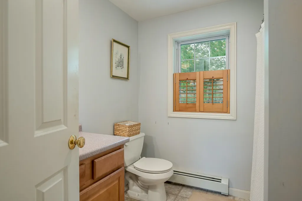21 Taylor Road Dover NH 03820