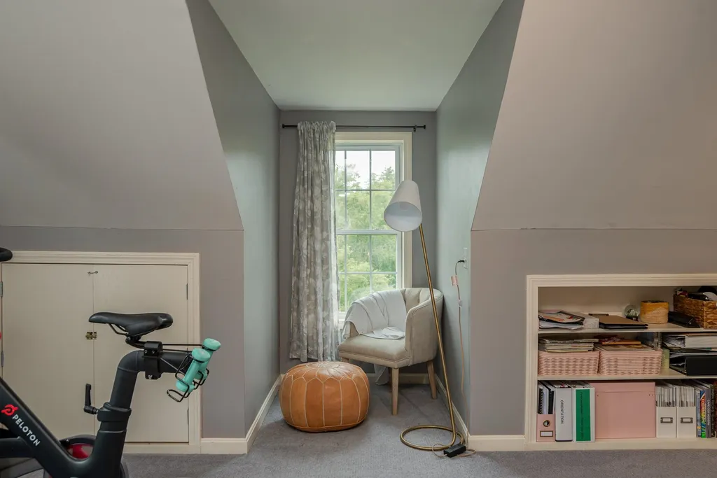 21 Taylor Road Dover NH 03820