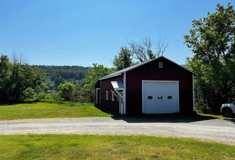 34 Us Route 5 Waterford VT 05819