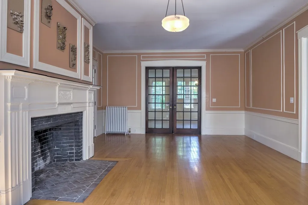 180 Court Street Keene NH 03431