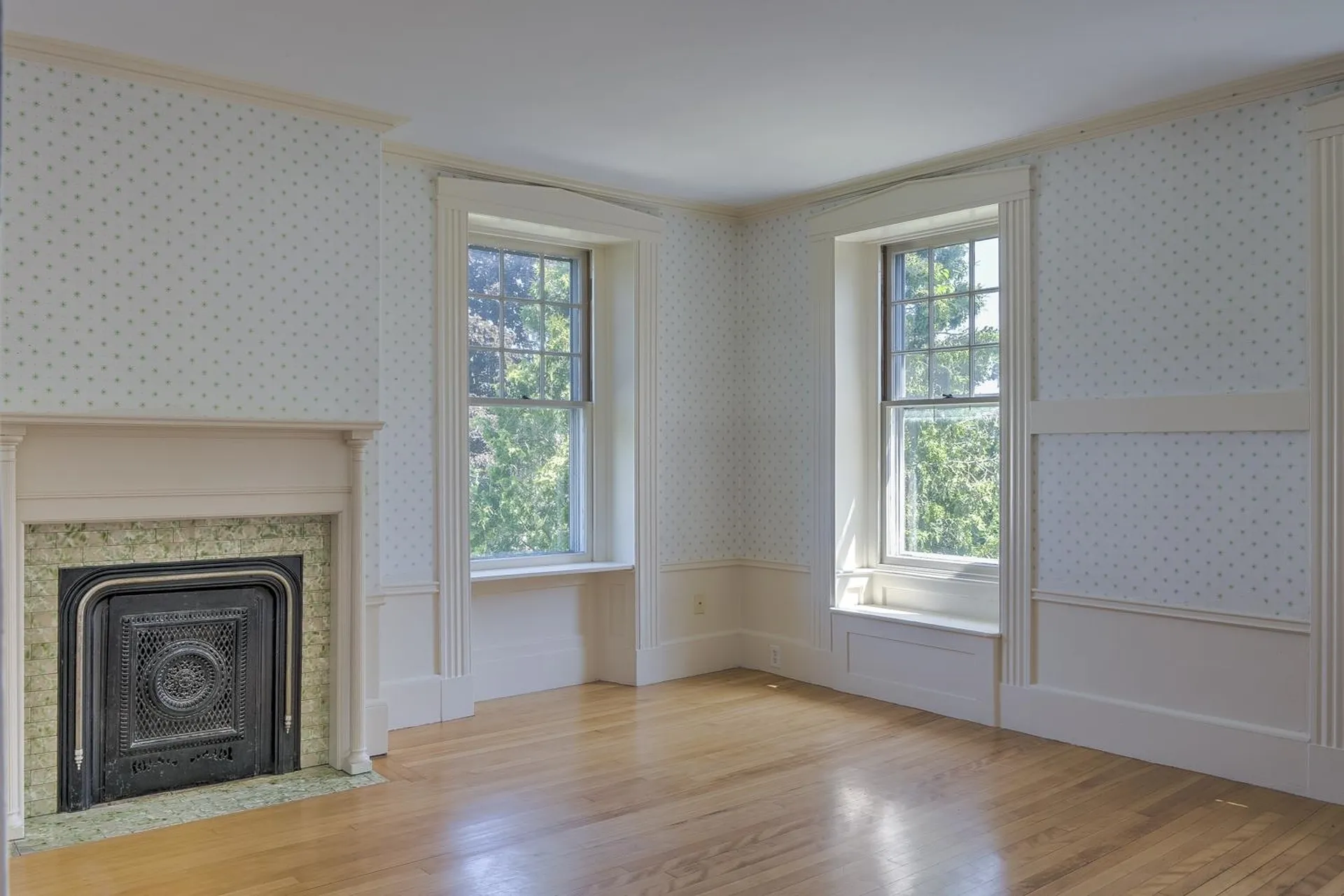 180 Court Street Keene NH 03431