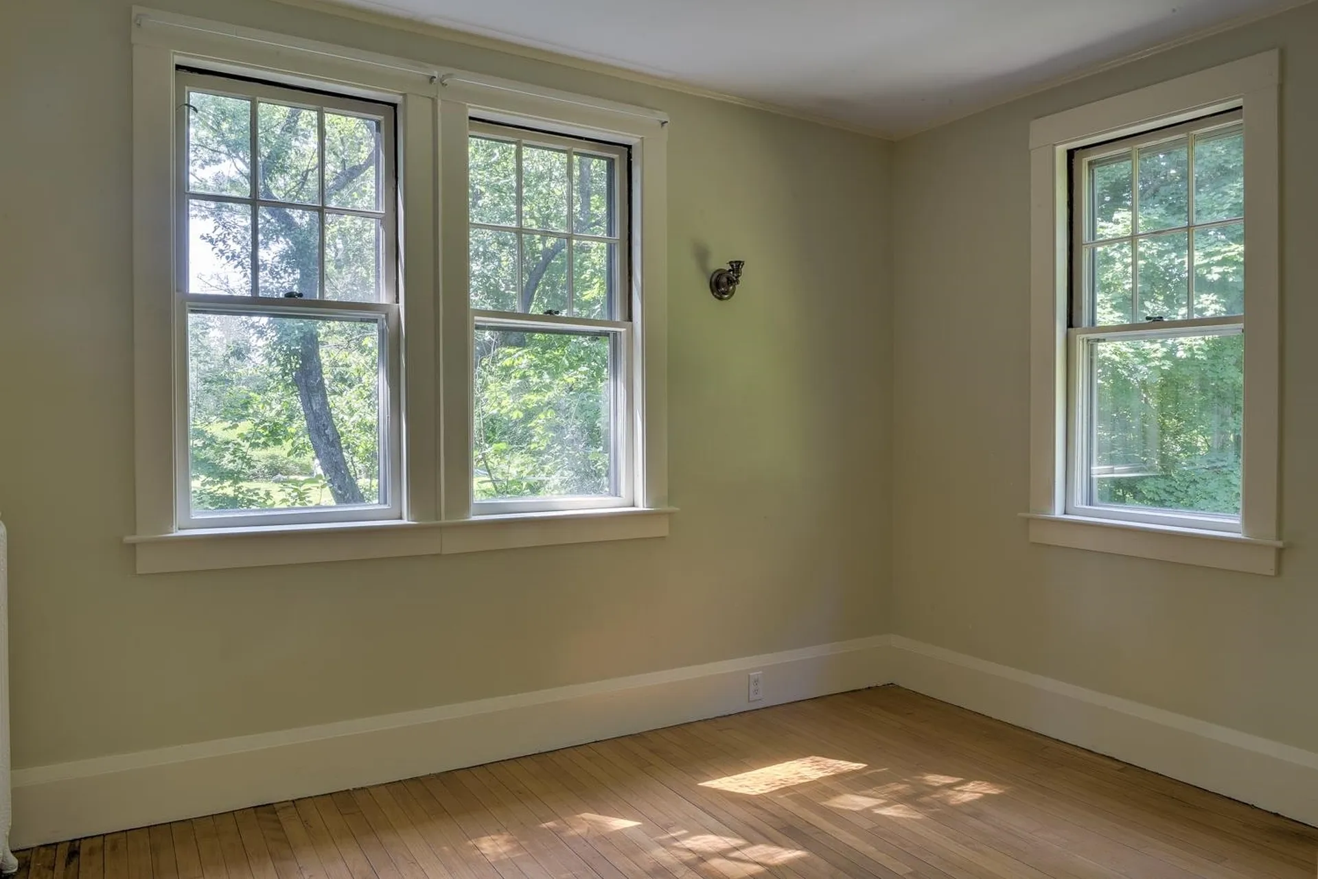 180 Court Street Keene NH 03431