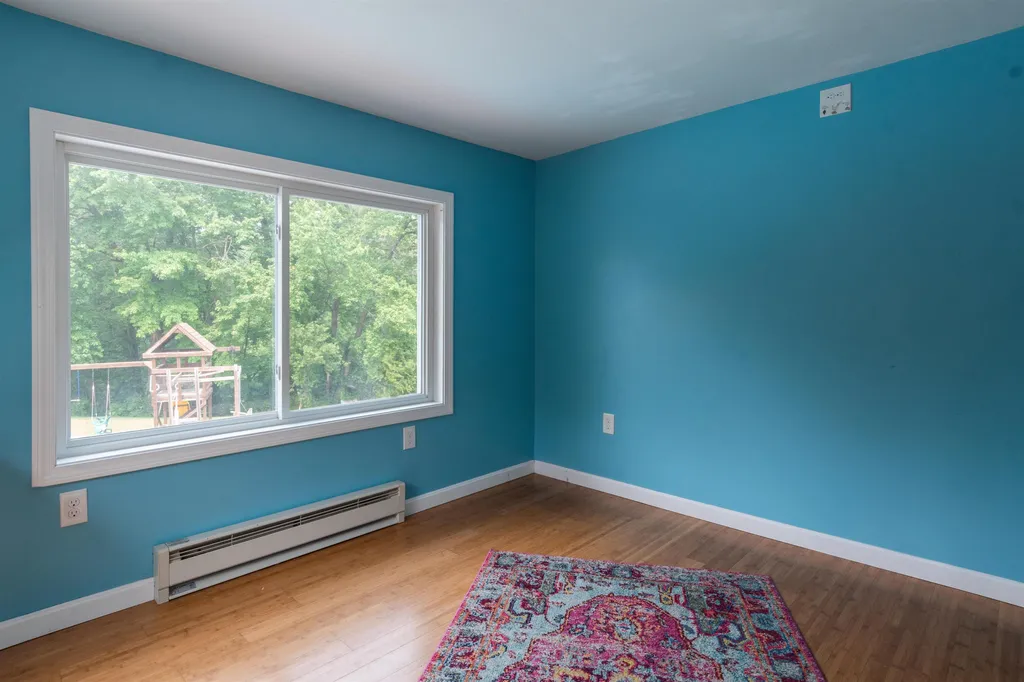 631 Cohas Avenue Manchester NH 03109