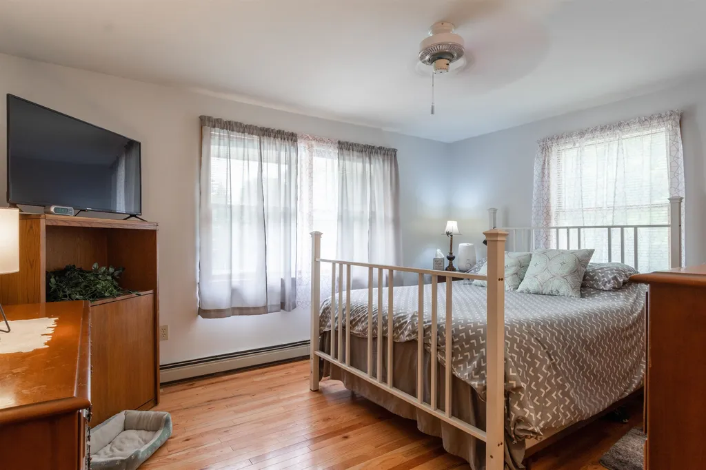 631 Cohas Avenue Manchester NH 03109