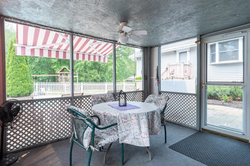 631 Cohas Avenue Manchester NH 03109