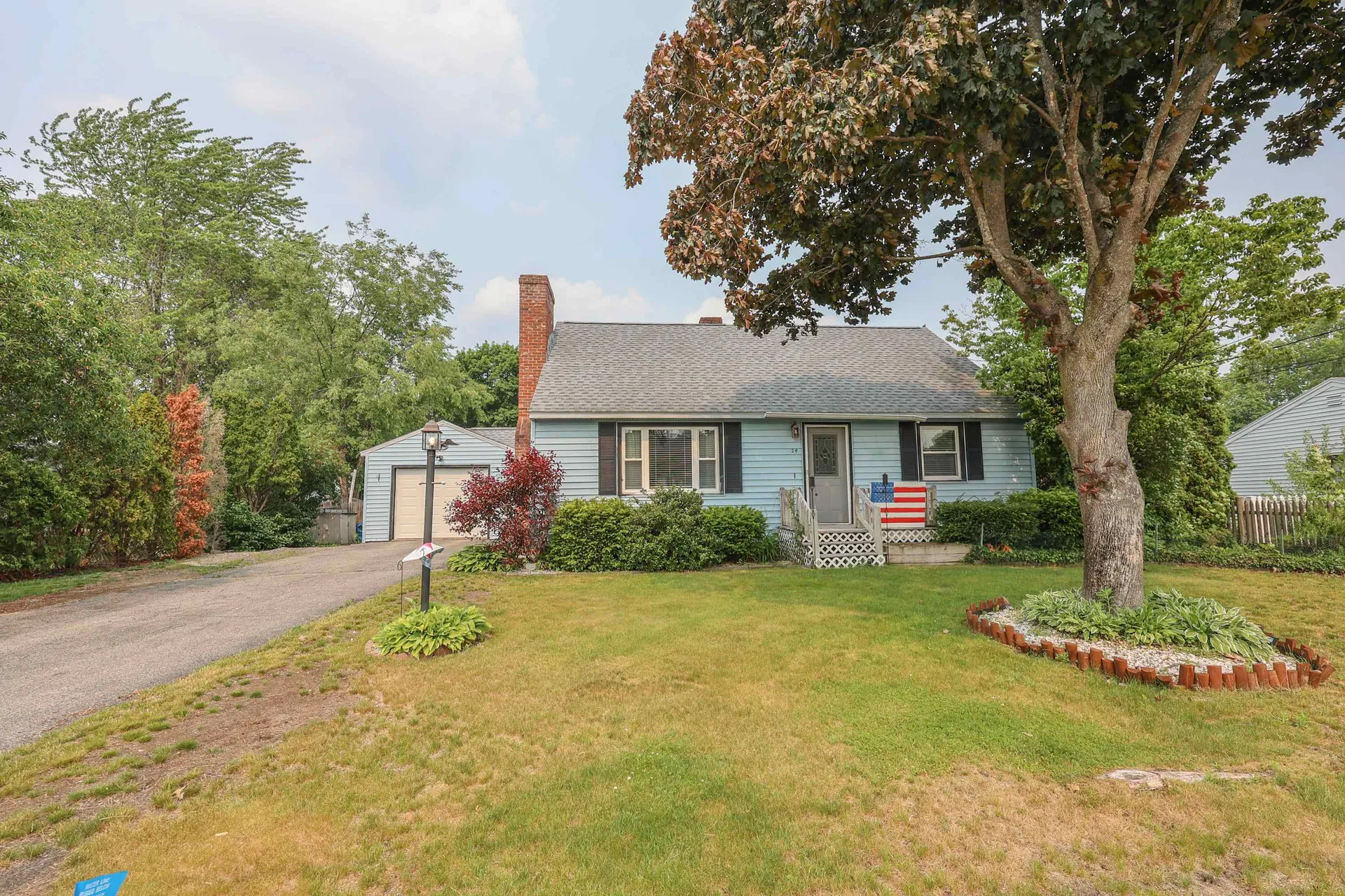 24 Hayden Street Nashua NH 03060