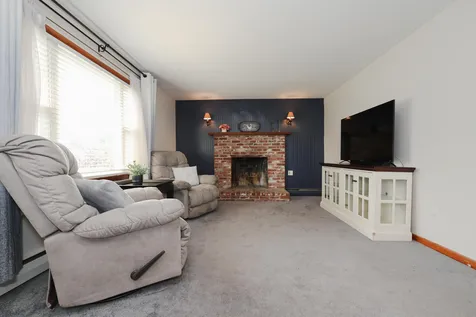 24 Hayden Street Nashua NH 03060