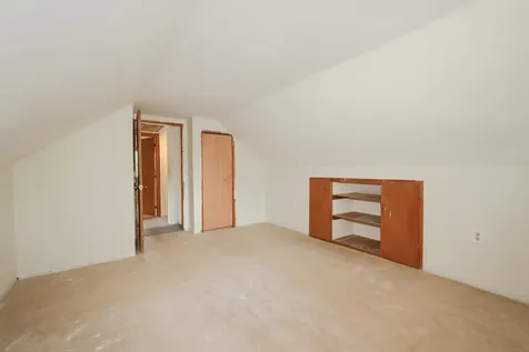 24 Hayden Street Nashua NH 03060