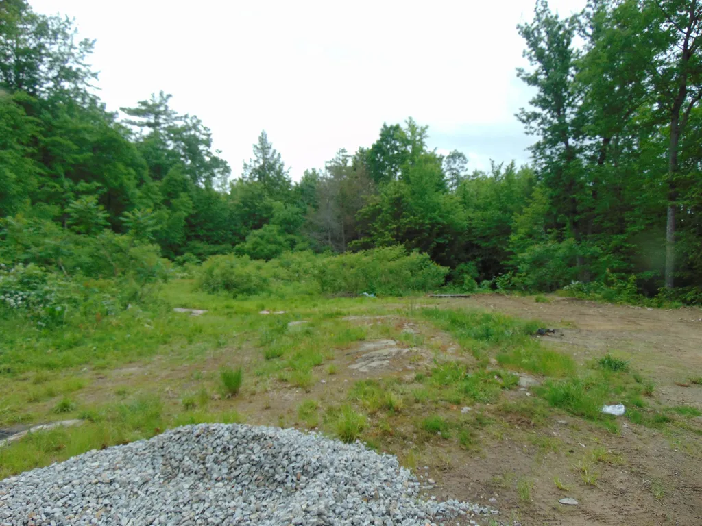 201 Walker Hill Road Weare NH 03281