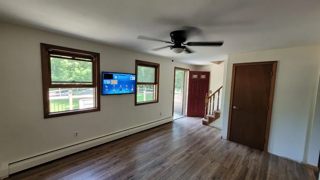 201 Walker Hill Road Weare NH 03281