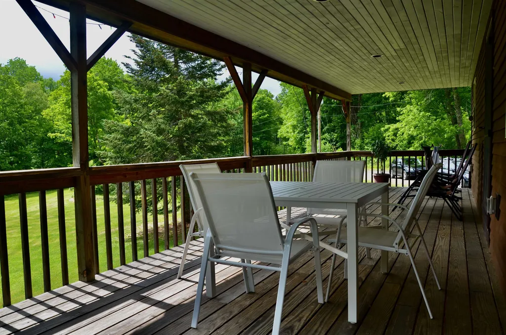 2258 Dartt Hill Road Bethel VT 05032