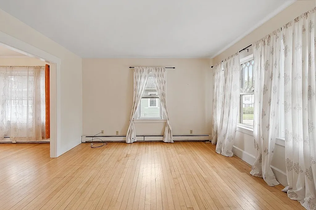 16-18 Stark Street Nashua NH 03064
