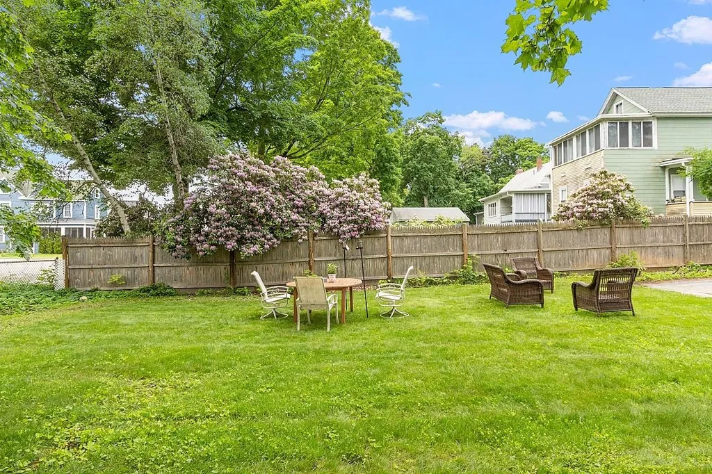 16-18 Stark Street Nashua NH 03064