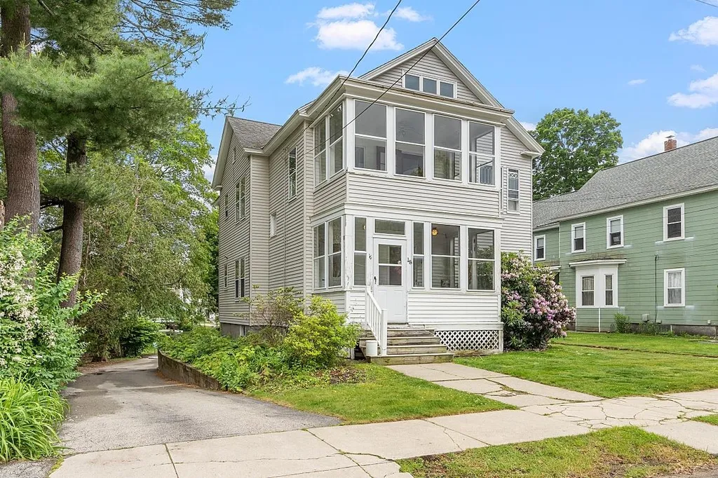 16-18 Stark Street Nashua NH 03064