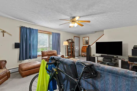 26 Amoskeag Drive Goffstown NH 03045