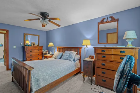 26 Amoskeag Drive Goffstown NH 03045