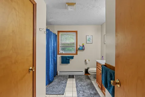 26 Amoskeag Drive Goffstown NH 03045