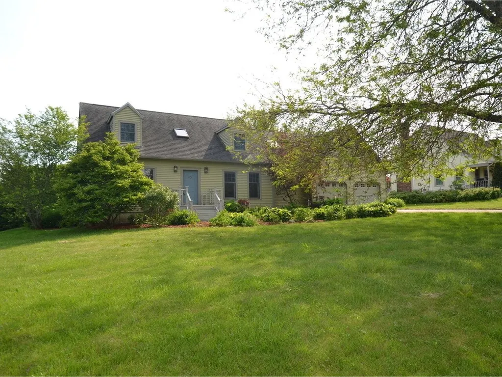 40 Paddock Lane Williston VT 05495