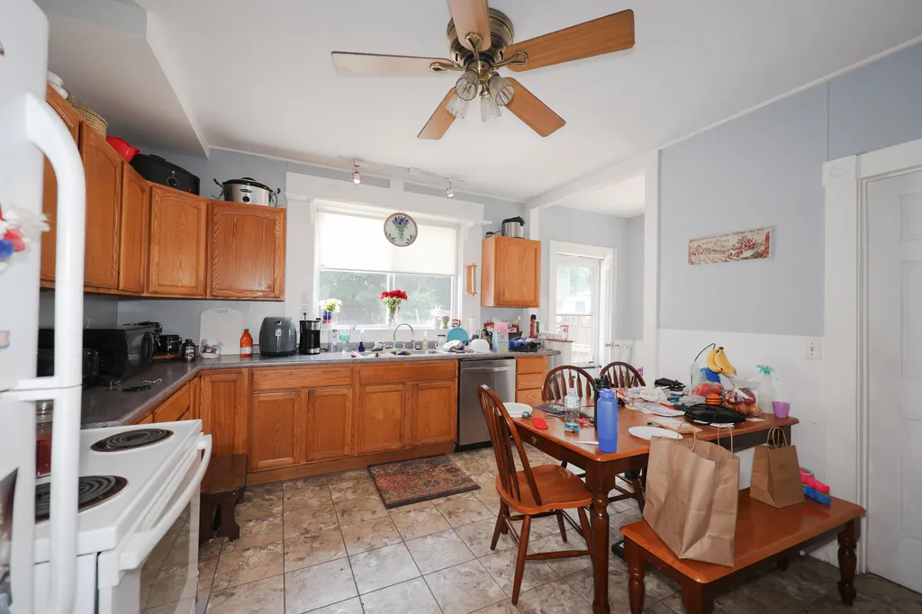 4-6 Pratt Street Nashua NH 03060