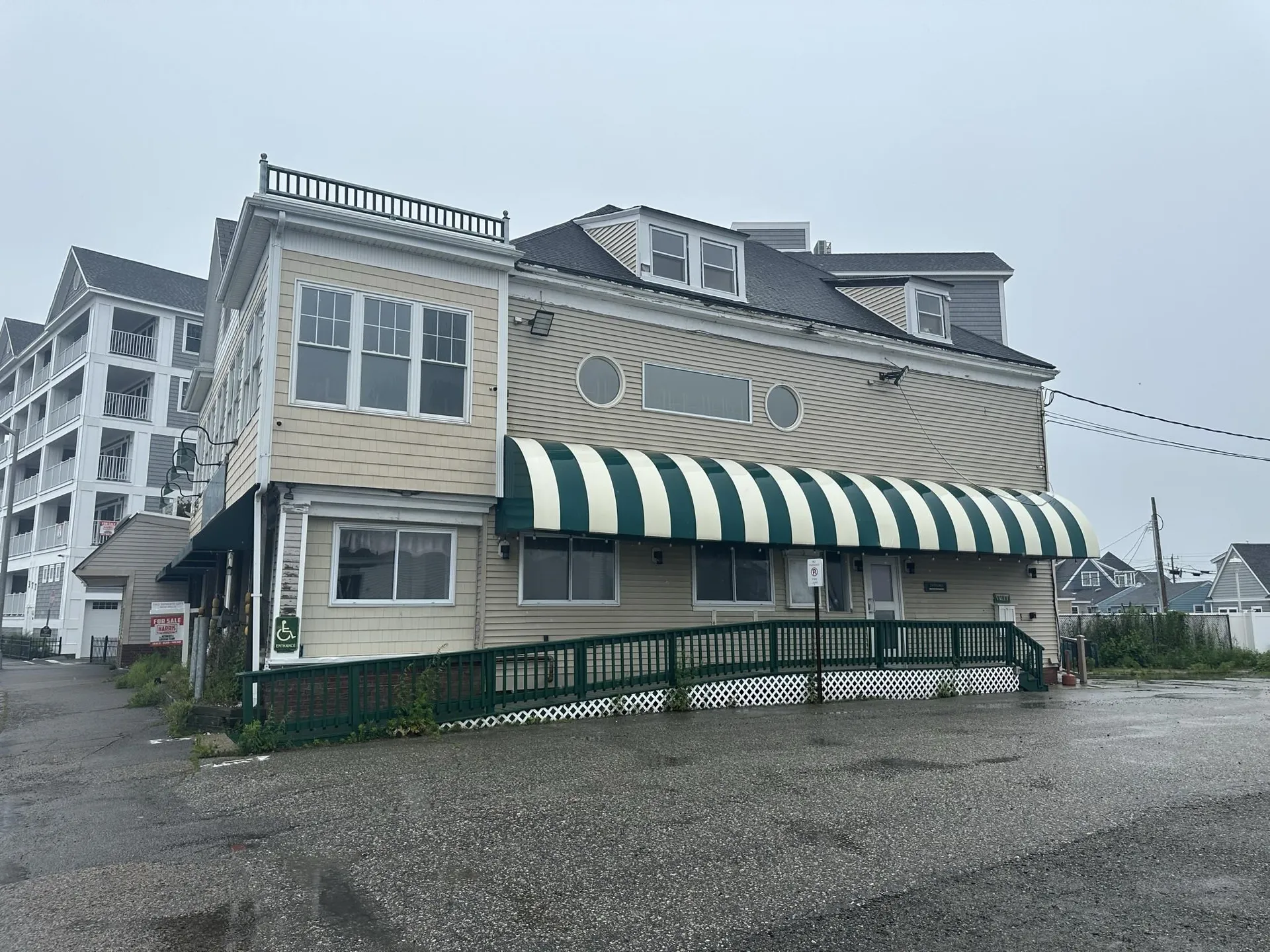 379 Ocean Boulevard Hampton NH 03842