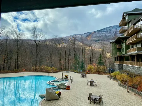 7412 Mountain Road Stowe VT 05672
