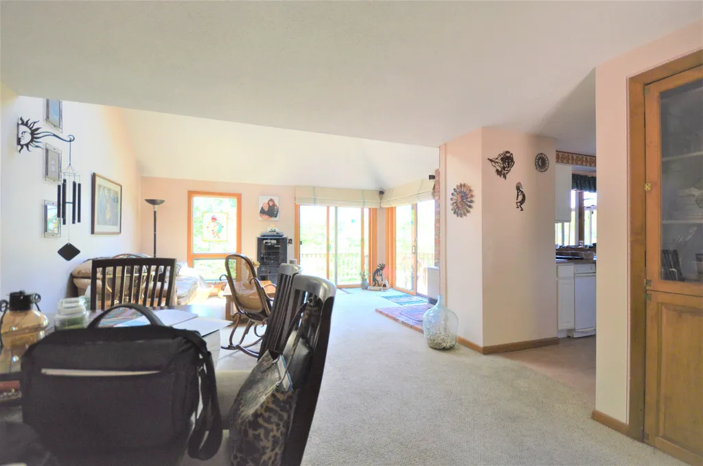 3 Lakeview Place Grantham NH 03753