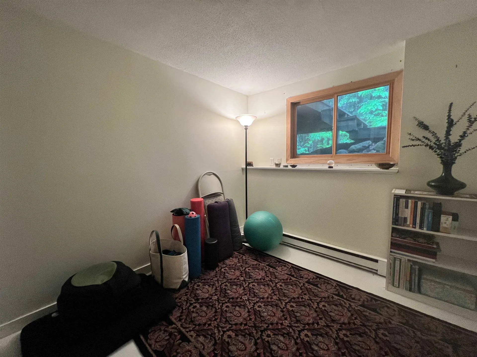 4 Hickory Overlook Enfield NH 03748