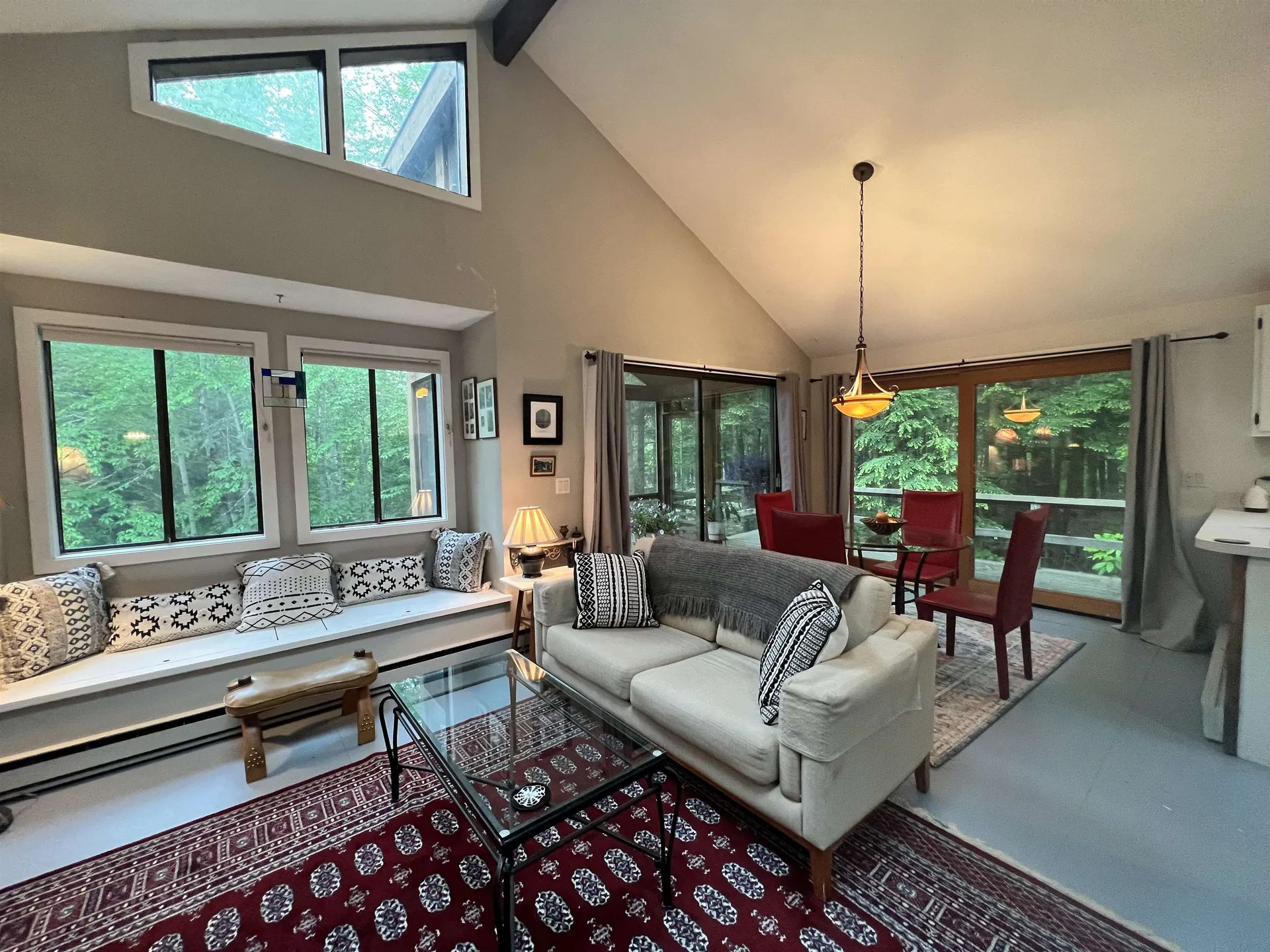 4 Hickory Overlook Enfield NH 03748