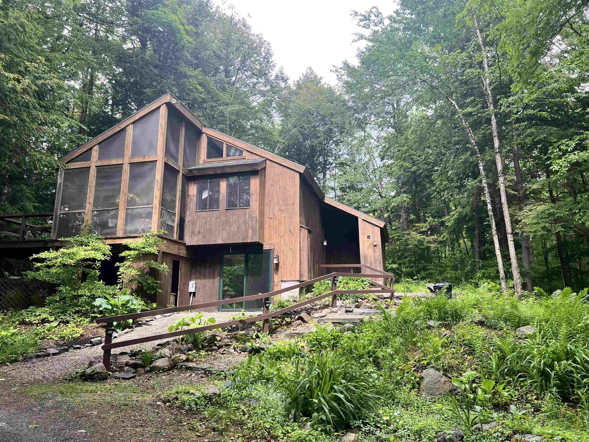 4 Hickory Overlook Enfield NH 03748