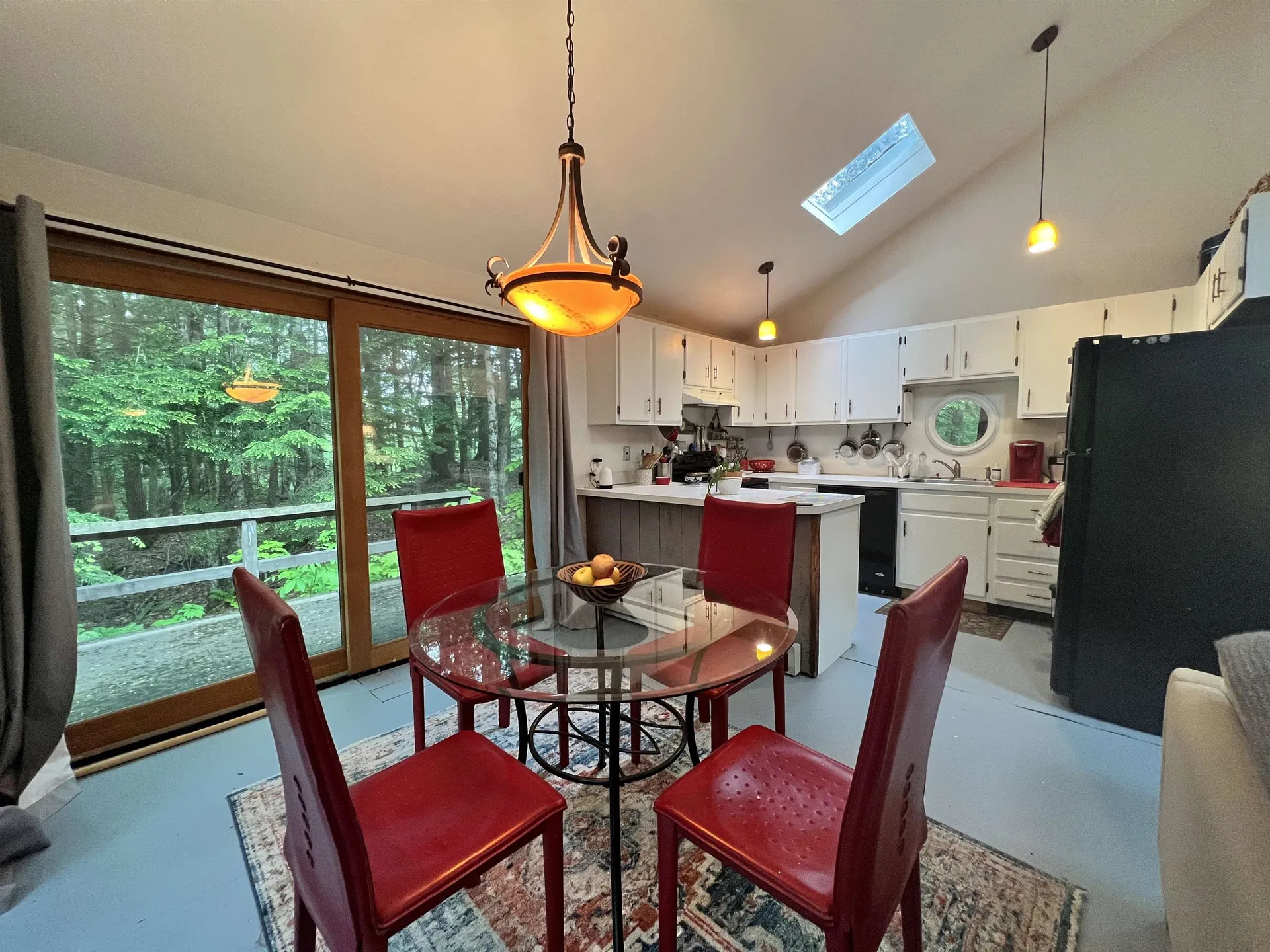 4 Hickory Overlook Enfield NH 03748