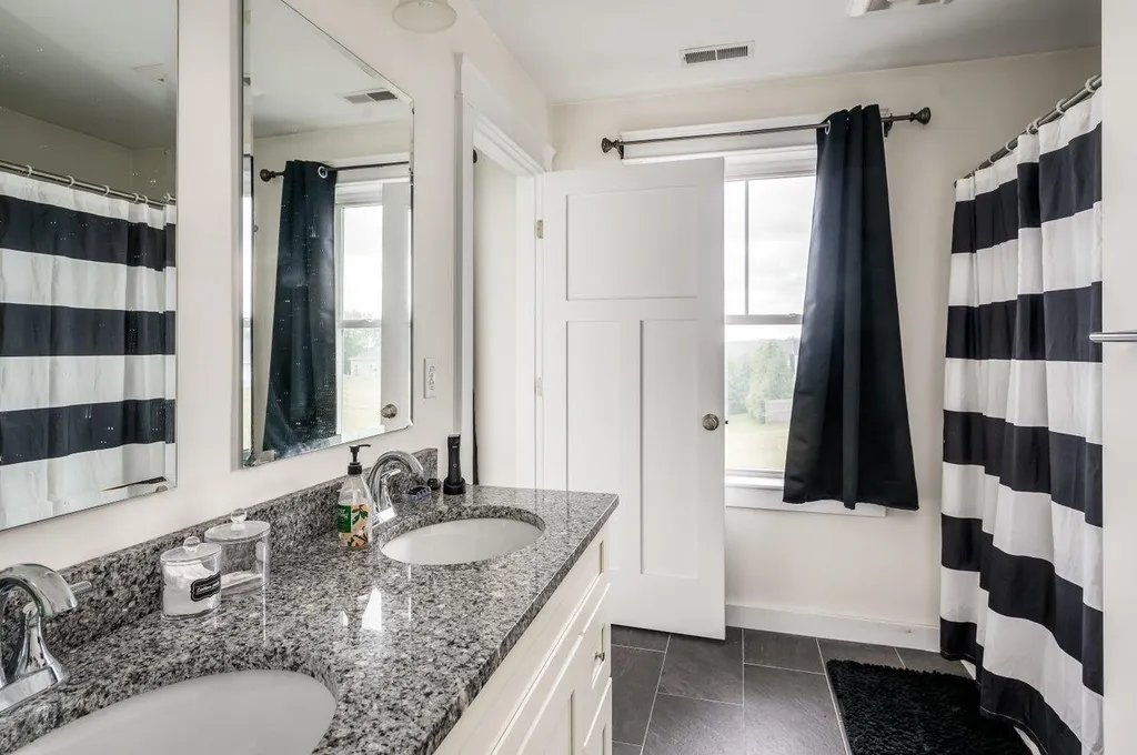 97 Fillmore Boulevard Rochester NH 03867